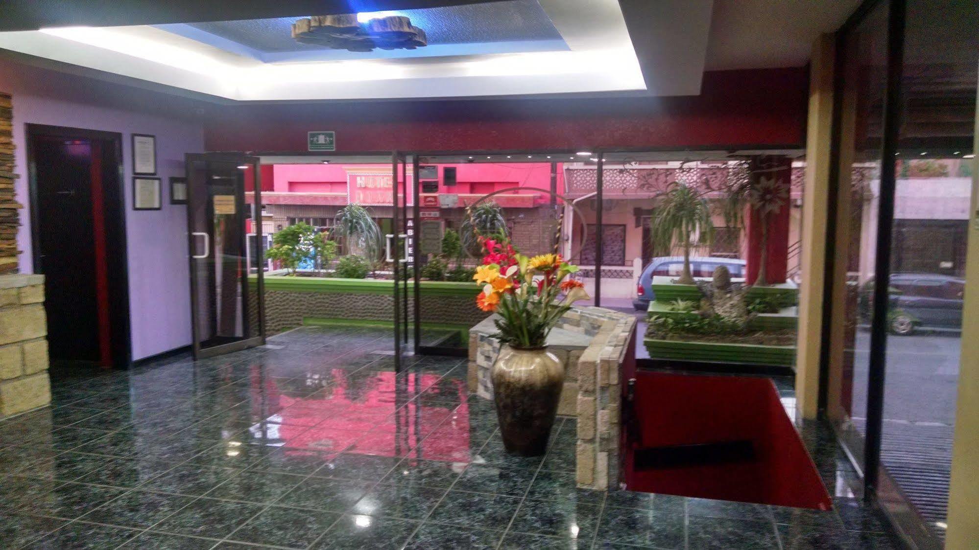 Hotel La Silla مونتيري المظهر الخارجي الصورة